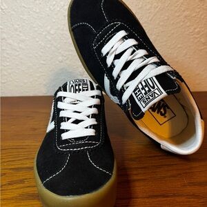 Vans Sport Low Suede Black and White Sneakers Shoes with Gum Sole